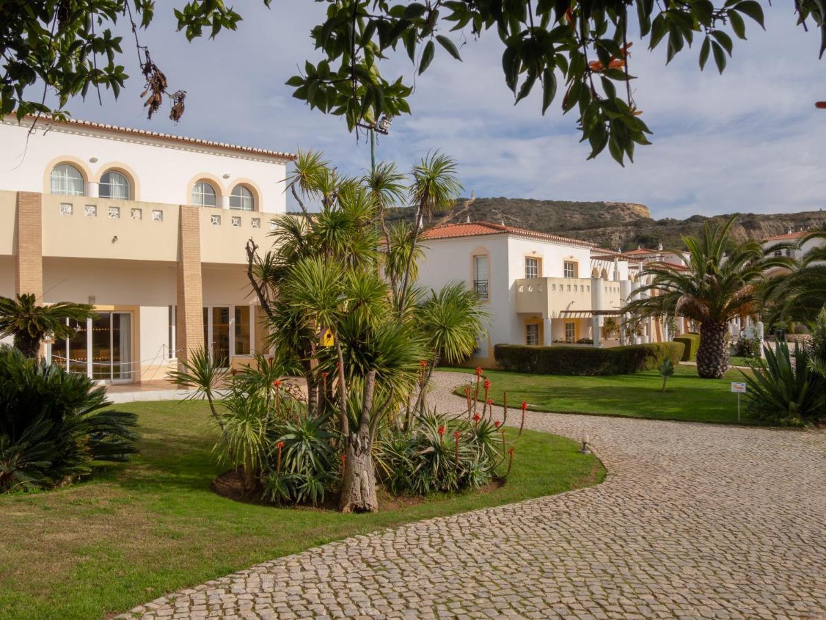 Luz Bay Hotel Екстер'єр фото