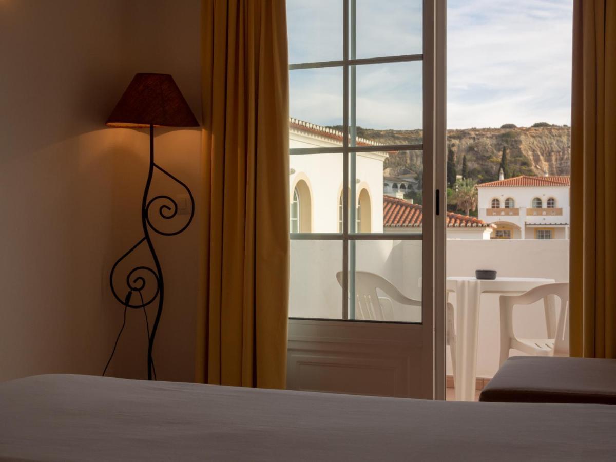 Luz Bay Hotel Екстер'єр фото