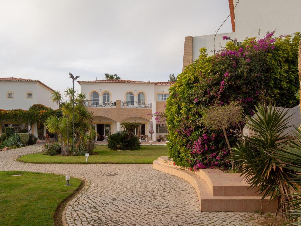 Luz Bay Hotel Екстер'єр фото