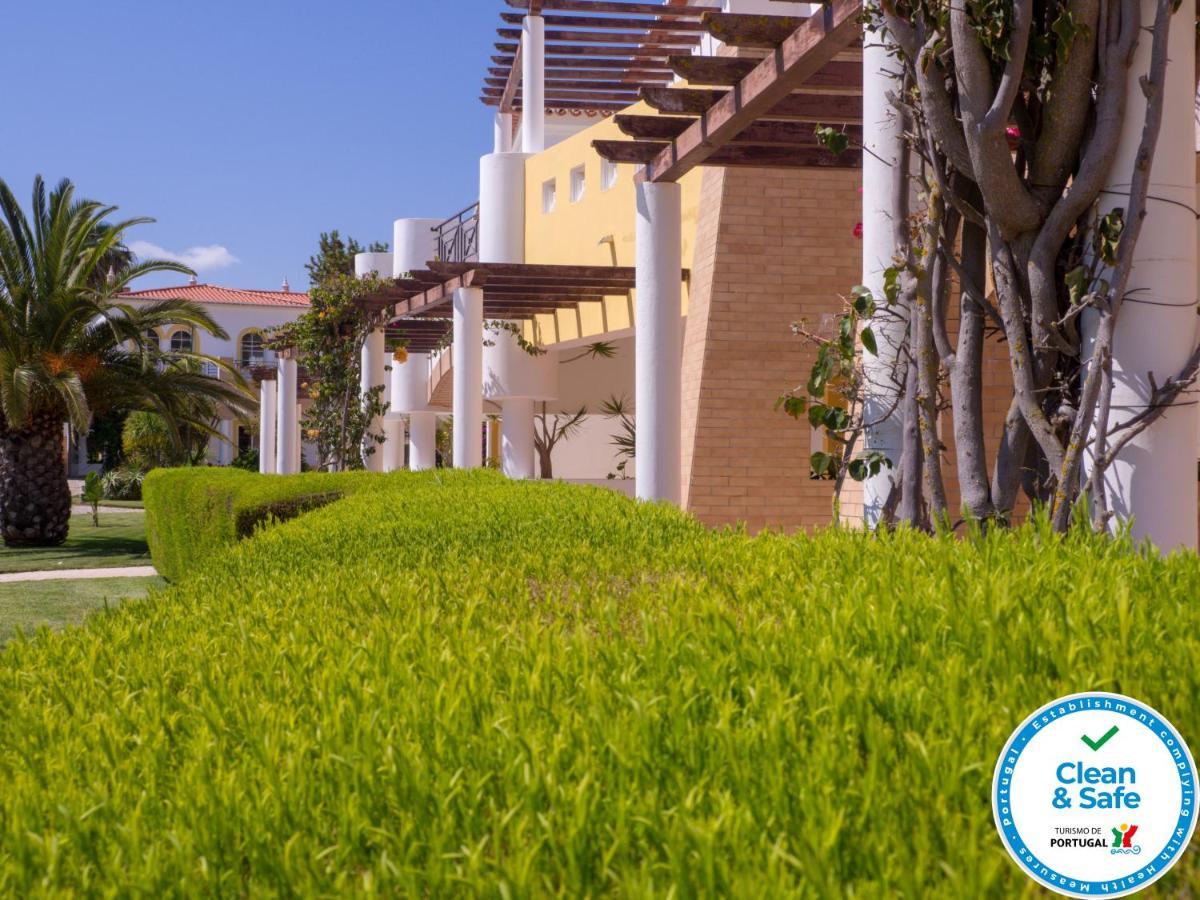 Luz Bay Hotel Екстер'єр фото