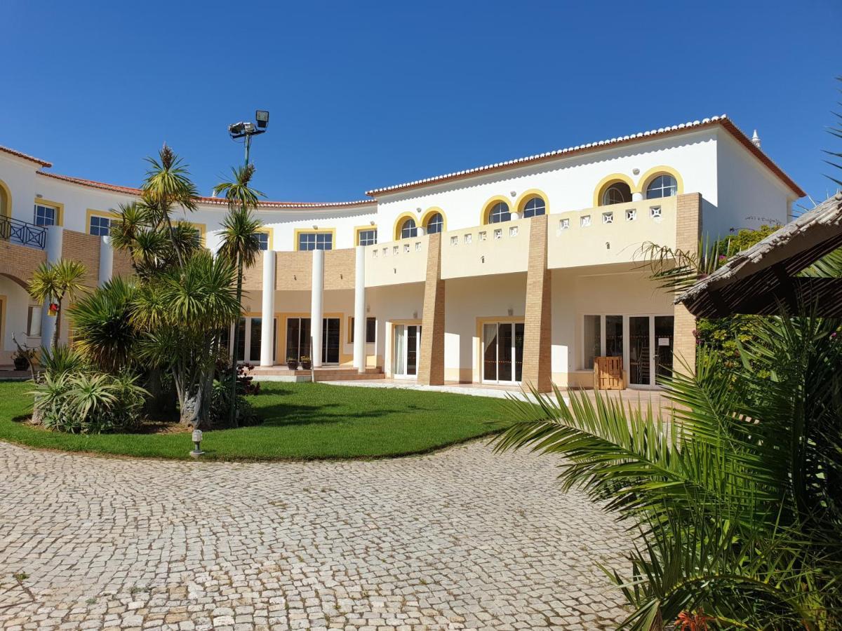 Luz Bay Hotel Екстер'єр фото
